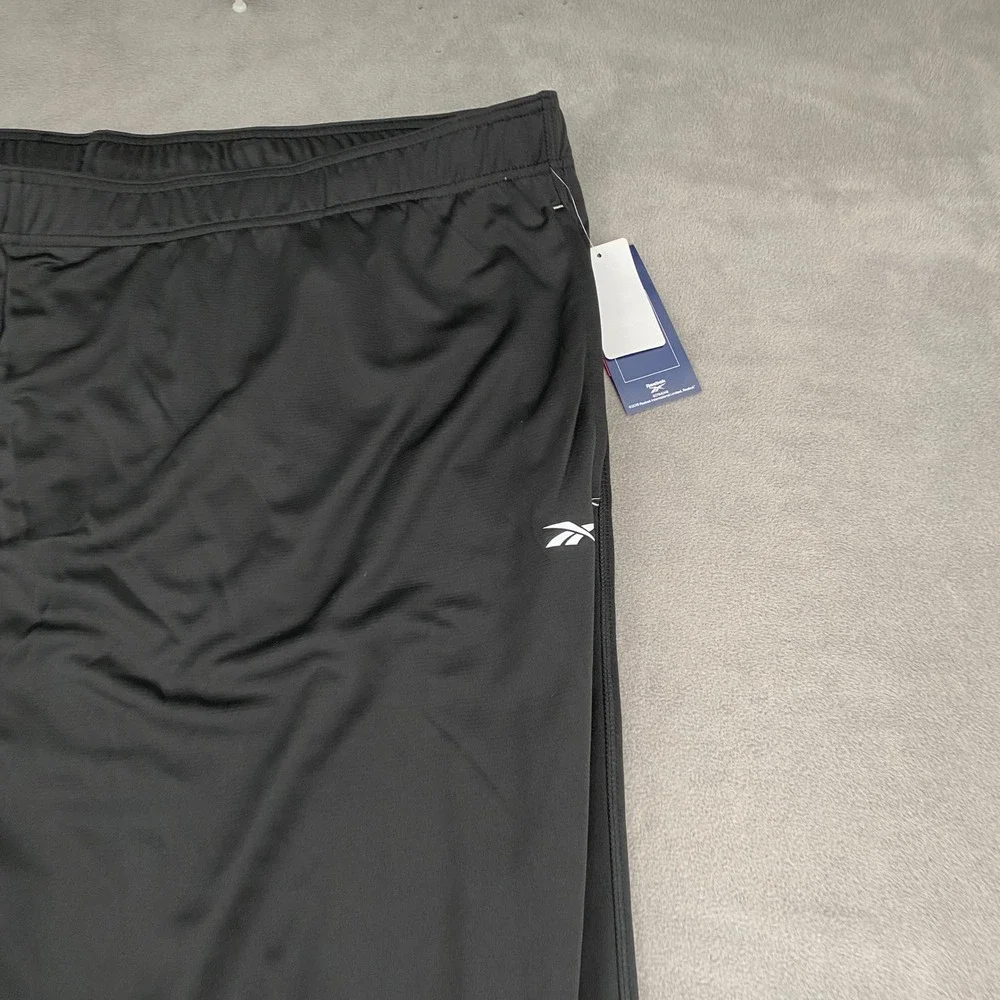 Reebok speedwick training
